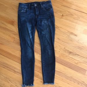 skinny jeans